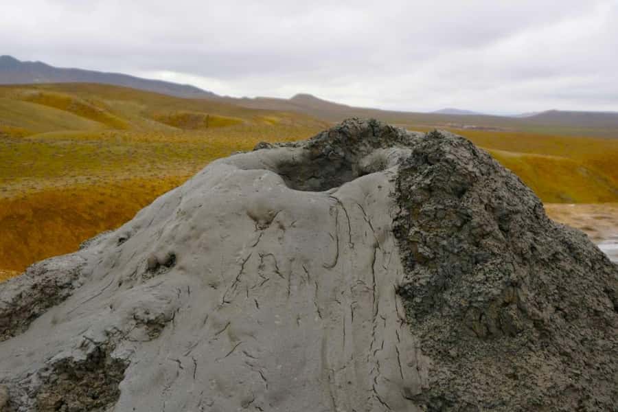 Half-Day Private Gobustan Rock Art and Mud Volcanoes Tour - Mud volcanoes: the active geology stop you will talk about later