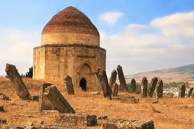 Independent multi-day Azerbaijan Tour - Why This Baku to Sheki Route Works So Well