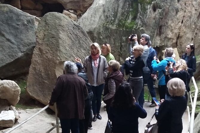 Mud Volcanoes & Gobustan Private Tour - Stop for a Century-Old Resting Place in Baku