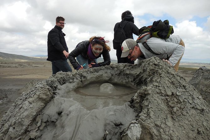 Mud Volcanoes & Gobustan tour (Group & Private) - Bibi-Heybat Mosque in About 15 Minutes: A Cultural Pause That Adds Context