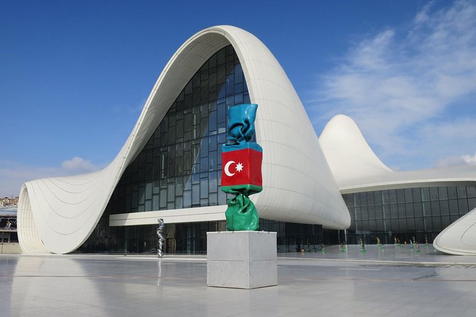 Old and Modern Baku City Private Tour - Baku Old City, Walls, UNESCO, and Classic Landmarks