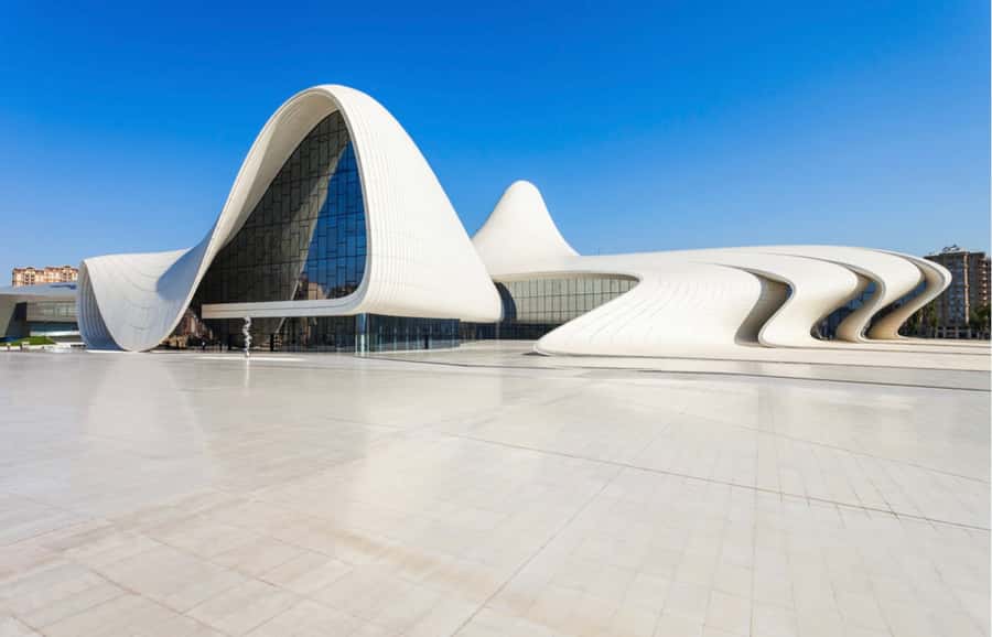 Old and Modern Baku City Tour - Icherisheher (Old City): UNESCO lanes and medieval landmarks on foot