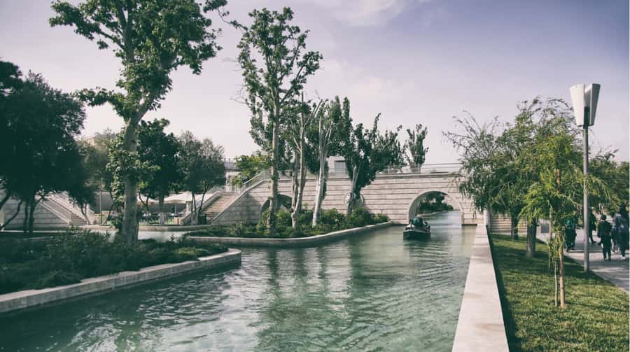 Old and Modern Baku City Tour - Price and value: what $58 buys you in 210 minutes