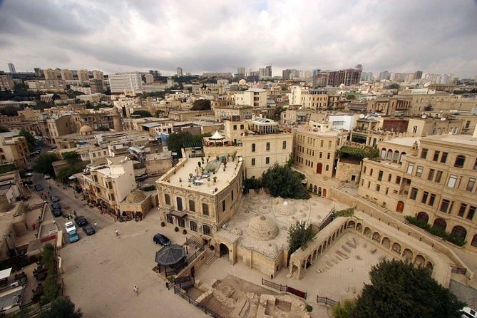 Old City Walking Tour - Chain, Sailor, and Cat Houses, plus the Juma Mosque area