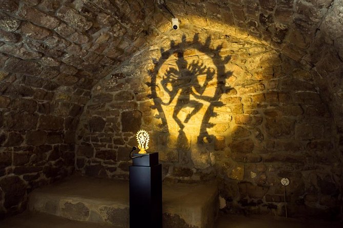 Private Absheron Peninsula Atesgah Temple & Fire Mountain - Who this tour suits best, and who might want a different plan