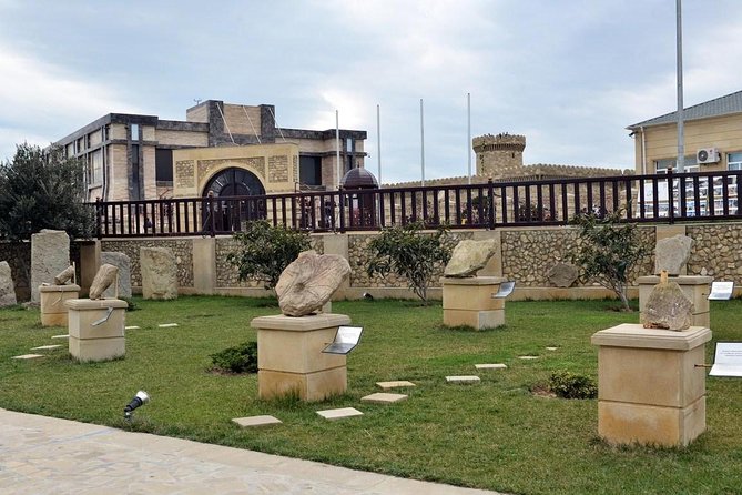 Private Absheron Peninsula Atesgah Temple & Fire Mountain - Small tips to get the most from both fire stops