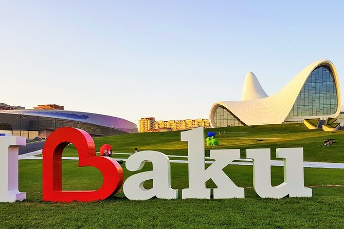 Private Baku City Tour - Perfect for first-time visitors - The human factor: guides and drivers that keep the day smooth