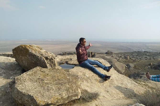 Private Gobustan - Absheron Tour - Ateshgah Fire Temple: Religion, Gas, and a Courtyard Built for Pilgrims