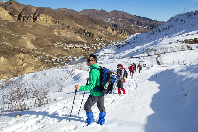Private Hike through Magic Valley to Laza waterfalls - Laza village at 1800m: dinner with local cooking and mountain calm