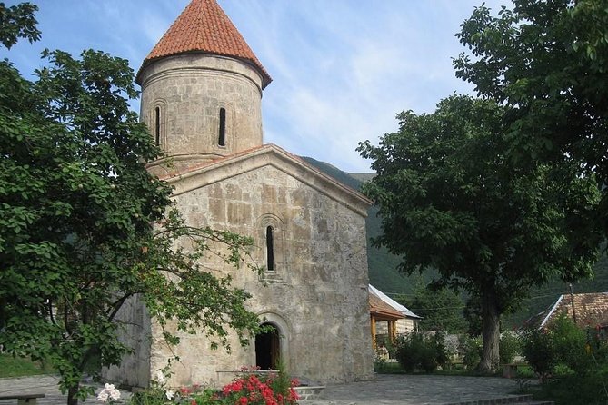 Private Sheki Tour - Guides and Drivers: The Difference Between a Trip and a Day Out