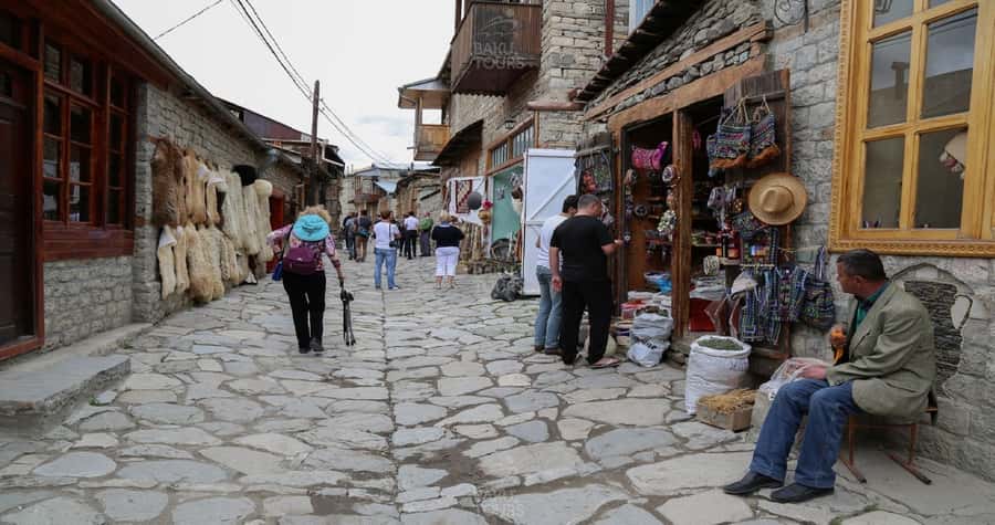 Private Tour to Shemakhi & Lahij From Baku - Key Takeaways Before You Go