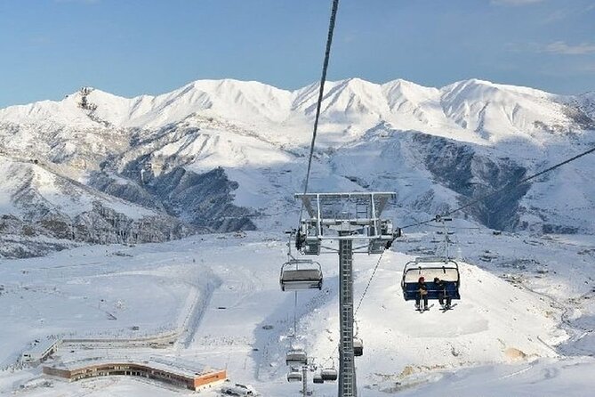 Shahdag Sightseeing and Candy Cane mountain Group Tour - Getting to Shahdag from Baku without losing the day