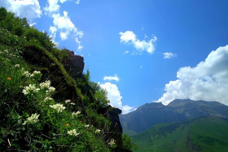 Shahdagh Guided Tour - Cable Cars, Ski Lessons, and the Big List of Winter Fun