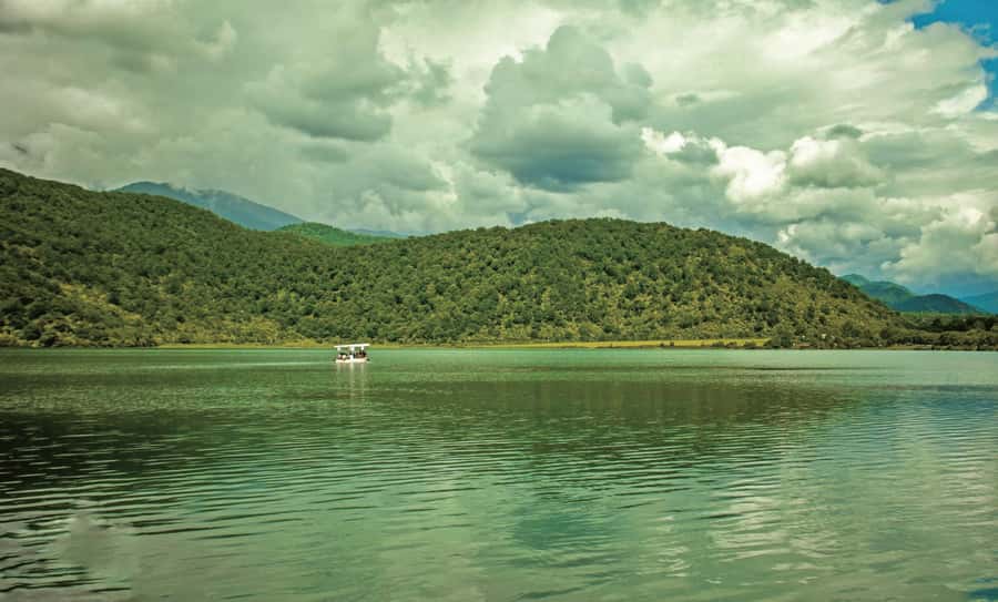 Shamakhi and Gabala Guided Day Tour - Shamakhi and Gabala in One Day: What This Trip Gets Right