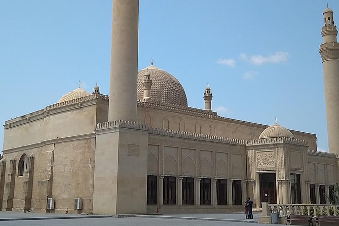 Shamakhi-Gabala-Sheki Group Tour (2 Days / 1 Night) - Day 1 in Shamakhi: Diri Baba Mausoleum and Juma Mosque
