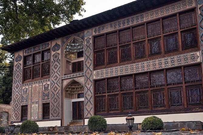 Sheki is a harmony of nature and architecture ( All inclusive ) - Stop 5: Sheki Karvansaray, fortress energy without the war vibe