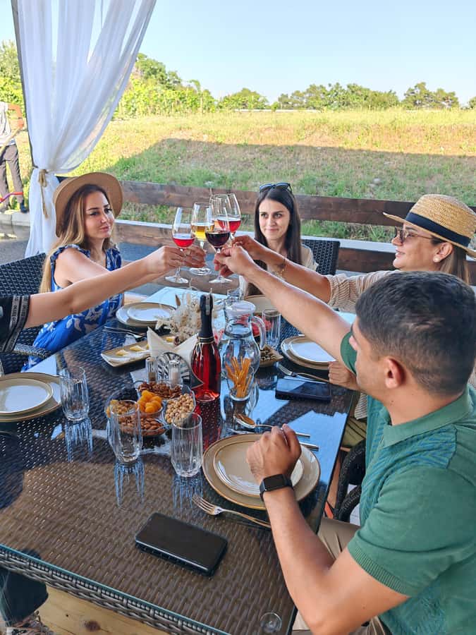 Sparkling Wine tour Sheki with All meals included - Return lunch and how the timing feels over 2 days